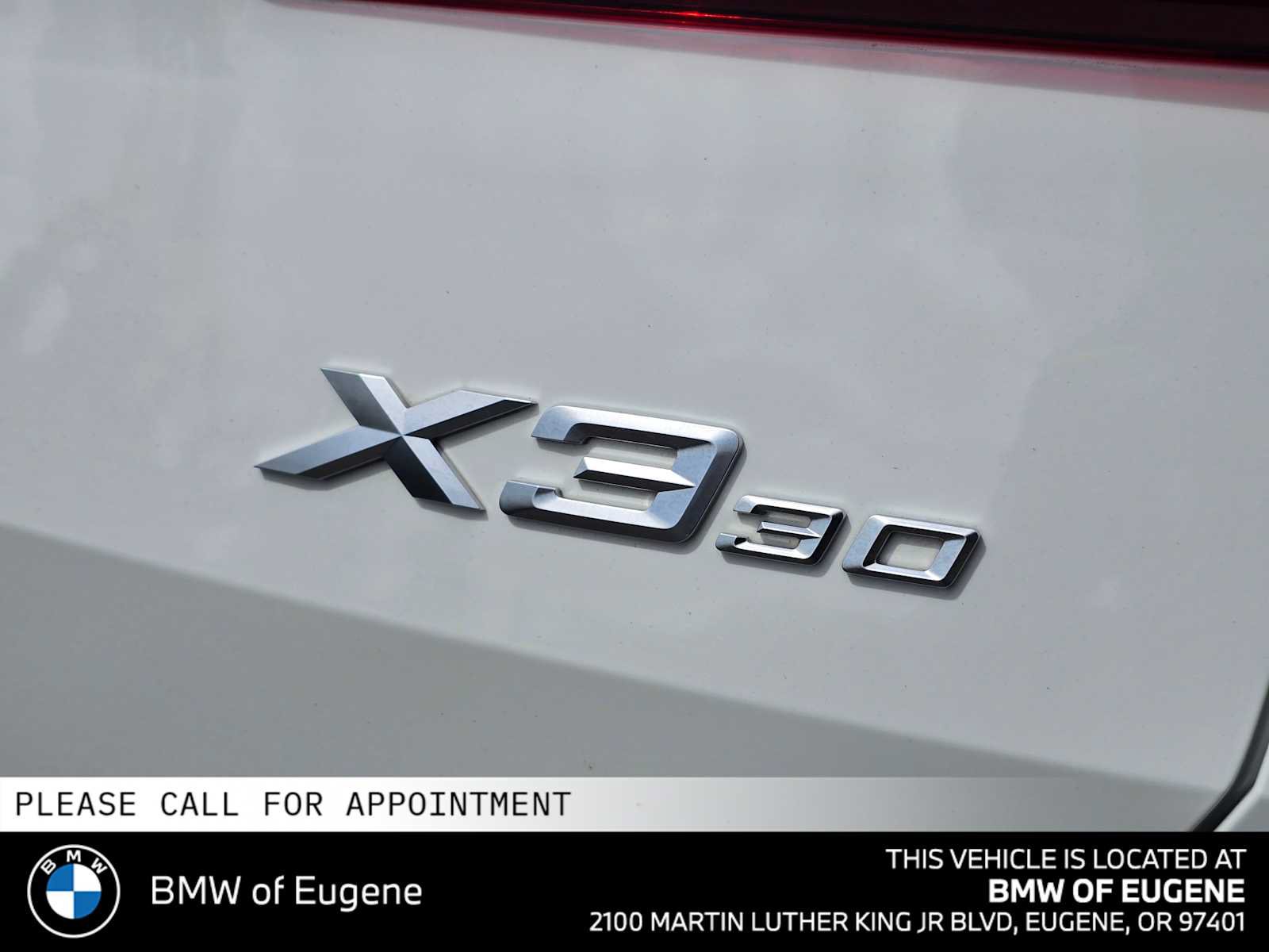 Used 2025 BMW X3 xDrive30i w/ M Sport Package AWD/4WD image 16