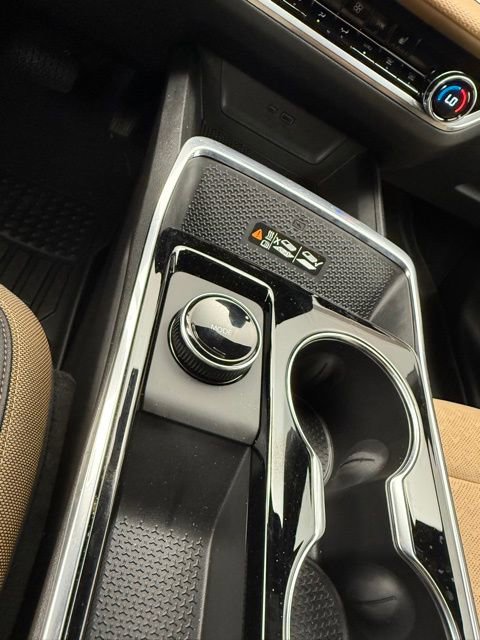 Used 2025 Chevrolet Equinox ACTIV image 44