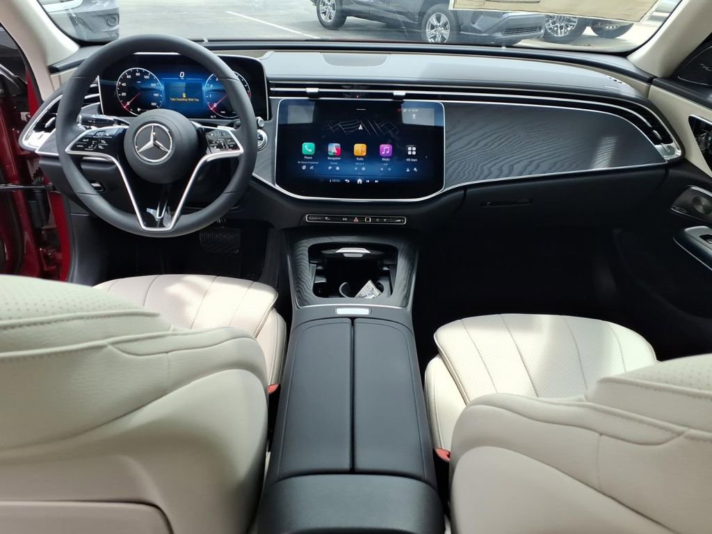 New 2026 Mercedes-Benz E 350 4MATIC Sedan image 28