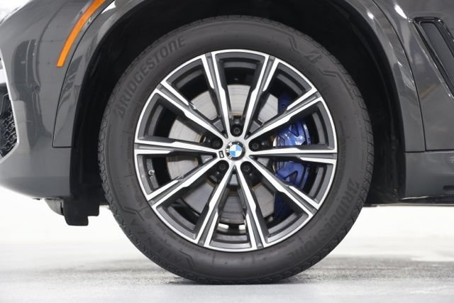 Used 2023 BMW X5 M50i w/ Executive Package AWD/4WD image 13
