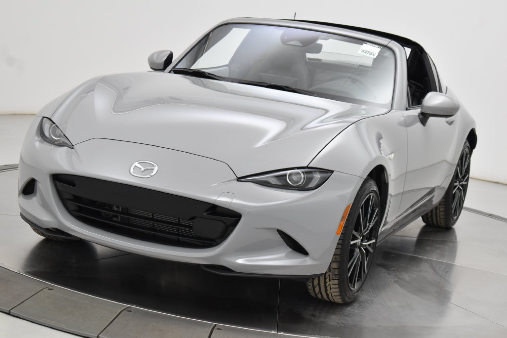 Used 2025 MAZDA MX-5 Miata RF Grand Touring RWD image 15