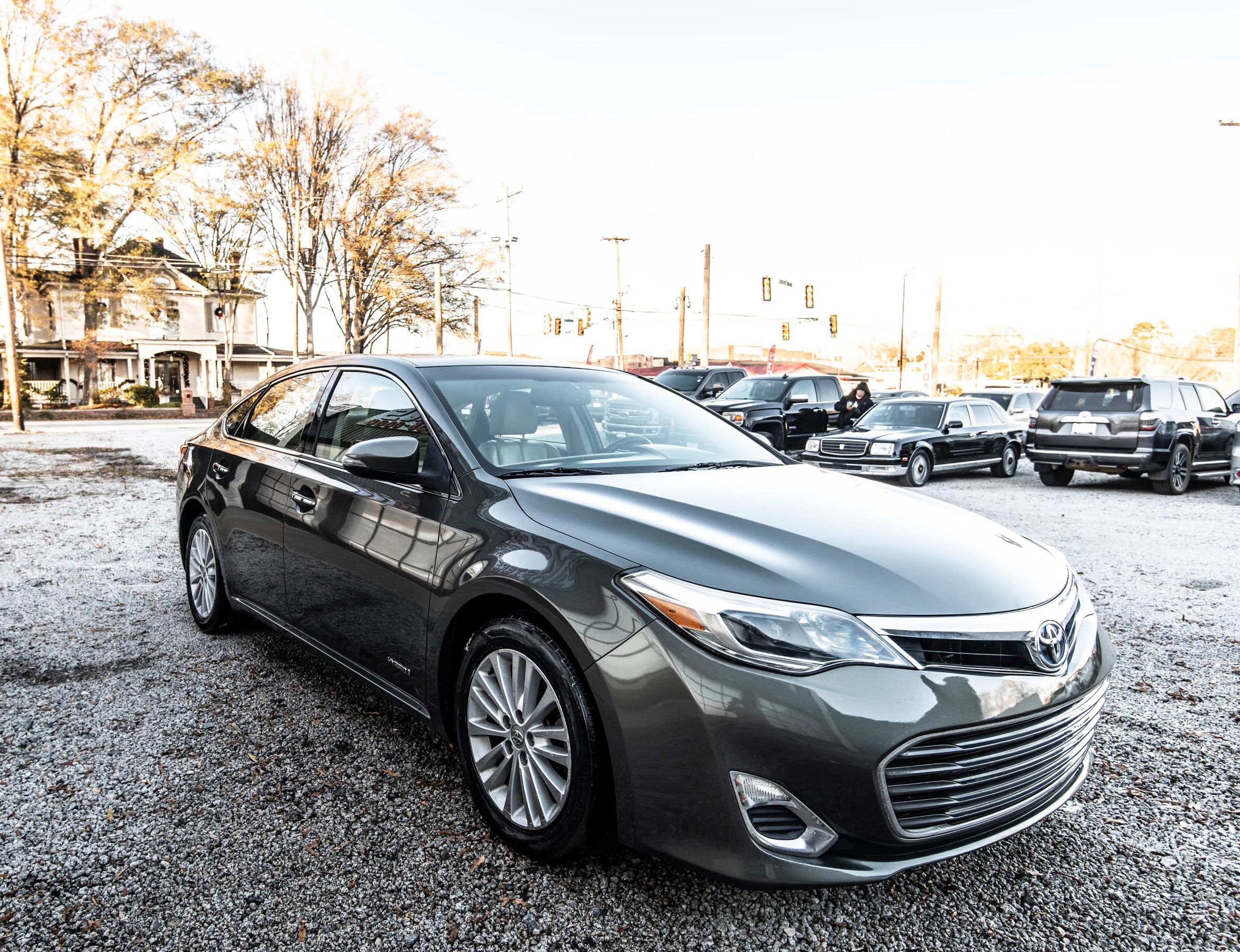 Used 2013 Toyota Avalon XLE Premium image 15
