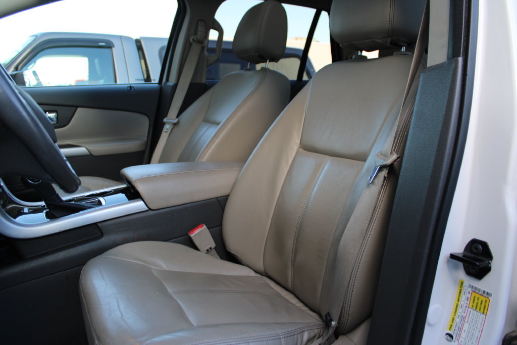 Used 2013 Ford Edge Limited FWD image 20