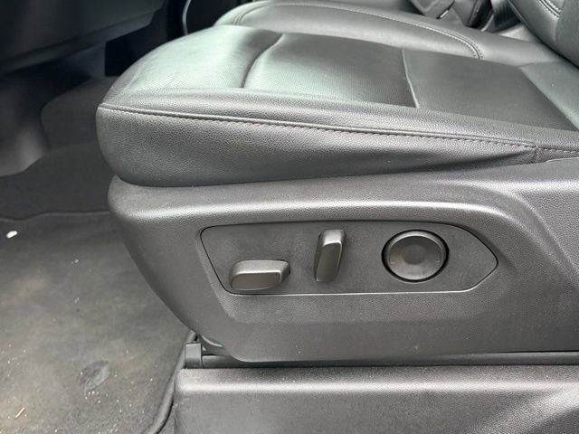 Used 2025 GMC Sierra 1500 SLT image 14