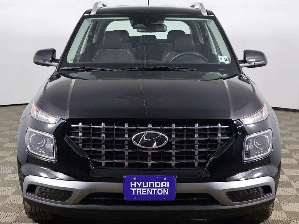 Certified 2023 Hyundai Venue SEL w/ Cargo Package image 10