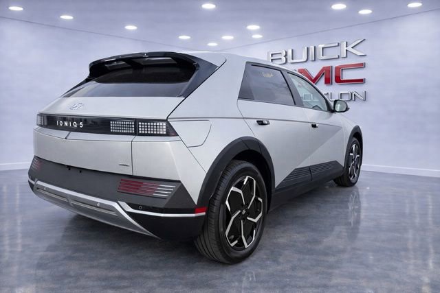 Used 2024 Hyundai Ioniq 5 SEL image 5