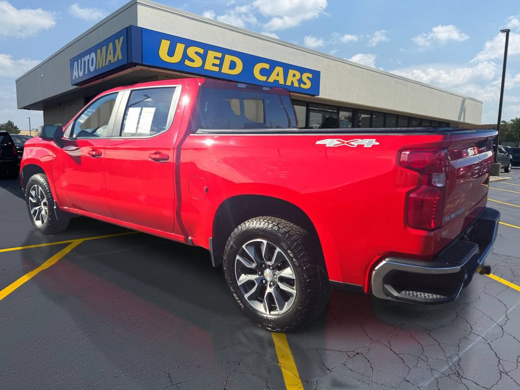 Used 2024 Chevrolet Silverado 1500 LT w/ Safety Package AWD/4WD image 7