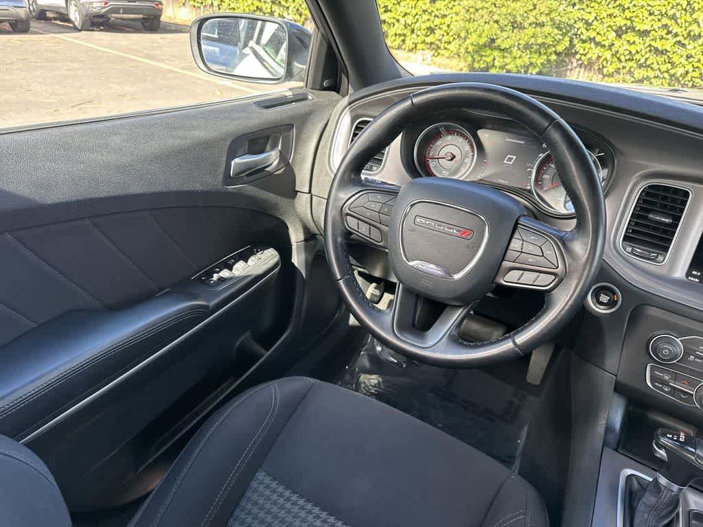 Used 2023 Dodge Charger SXT RWD image 6