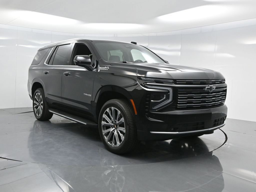 Used 2025 Chevrolet Tahoe High Country image 4