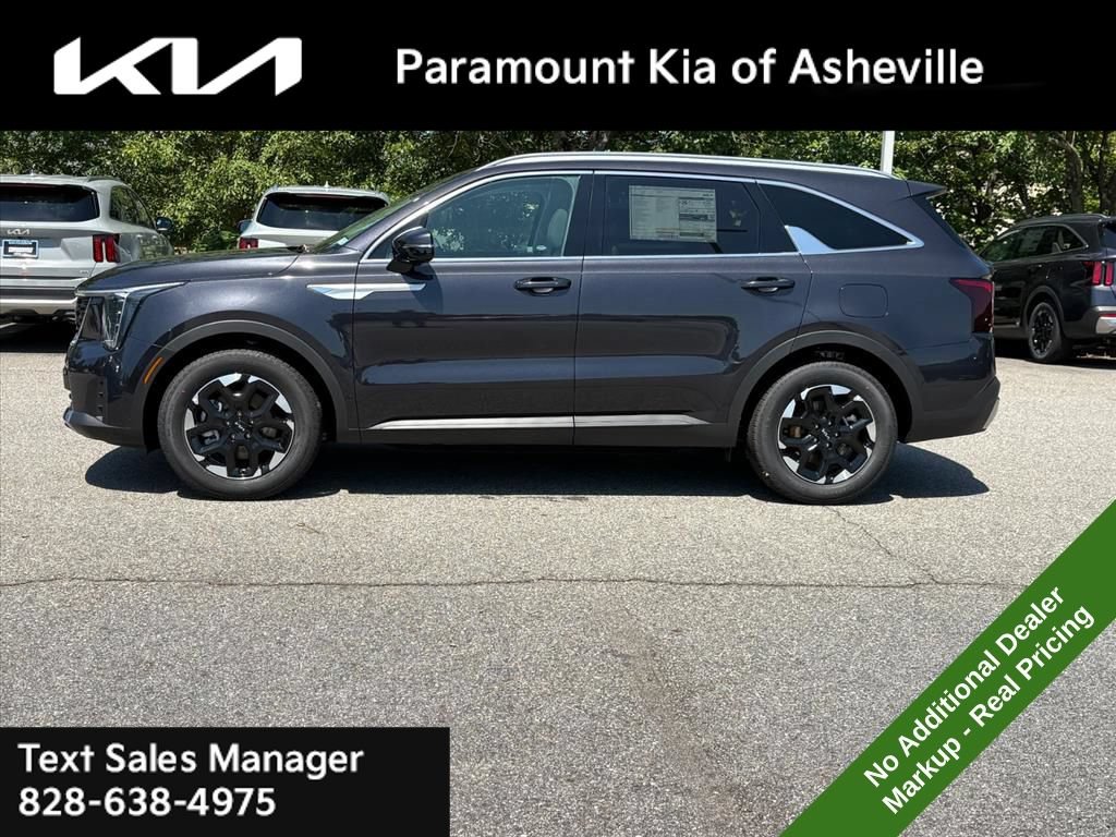 New 2026 Kia Sorento S w/ S Panoramic Sunroof Package FWD image 3