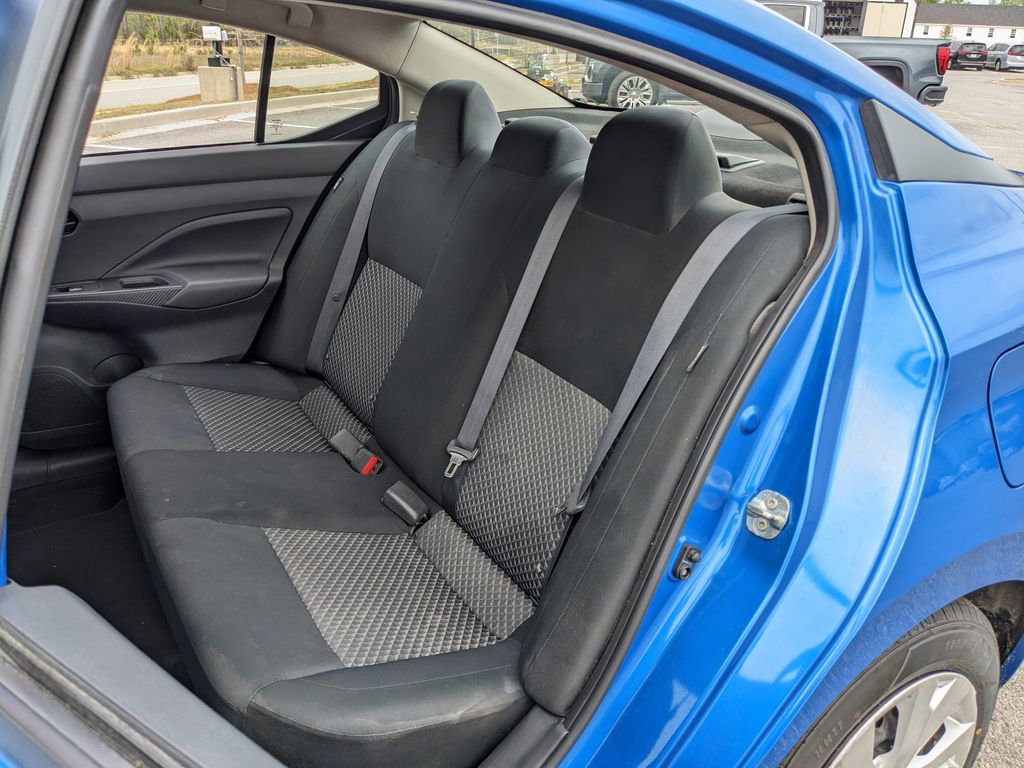 Used 2023 Nissan Versa S image 29