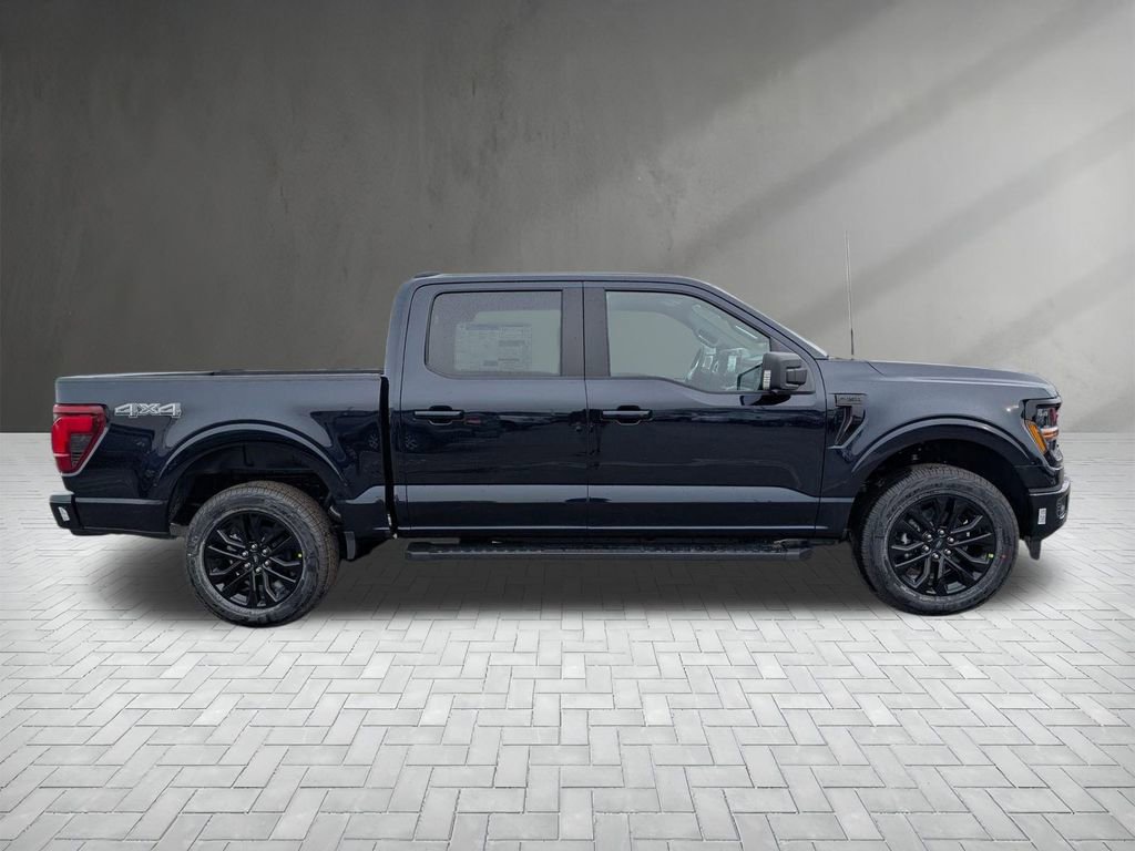 New 2026 Ford F150 XLT w/ Equipment Group 302A MID image 10