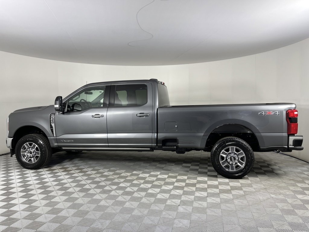 Certified 2025 Ford F350 Lariat image 4