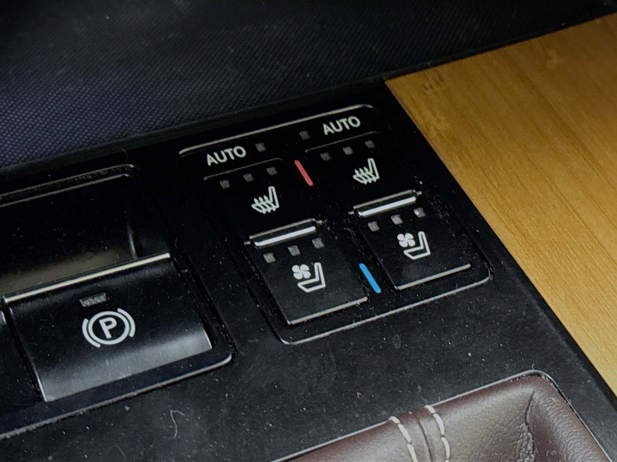 Used 2019 Lexus RX 350 AWD w/ Navigation Package image 20