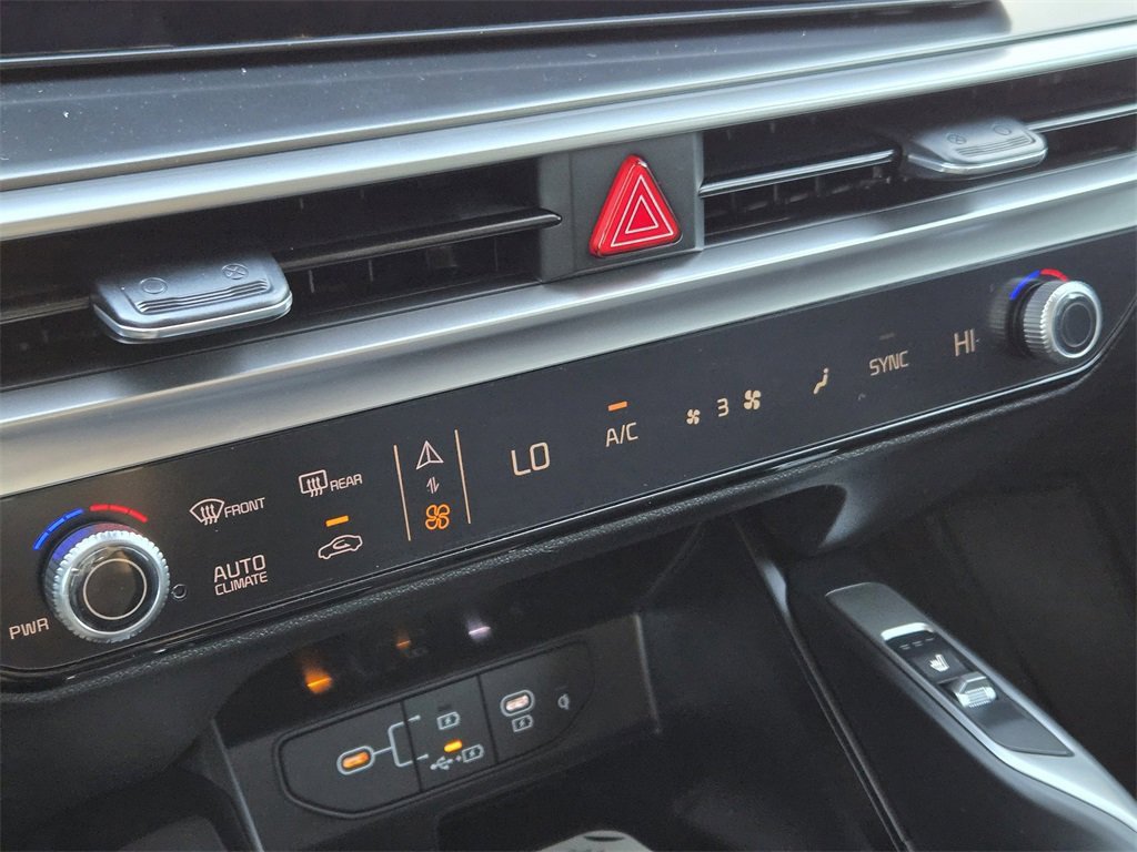 New 2026 Kia Sorento S w/ S Panoramic Sunroof Package FWD image 5