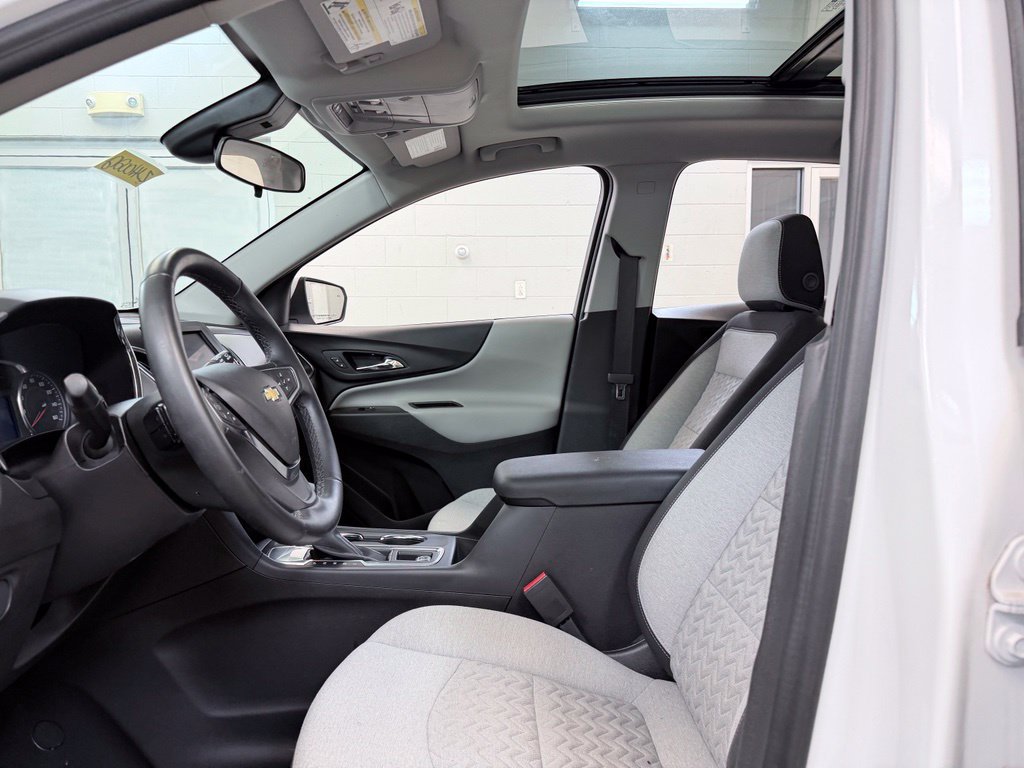 Used 2024 Chevrolet Equinox LT FWD image 14