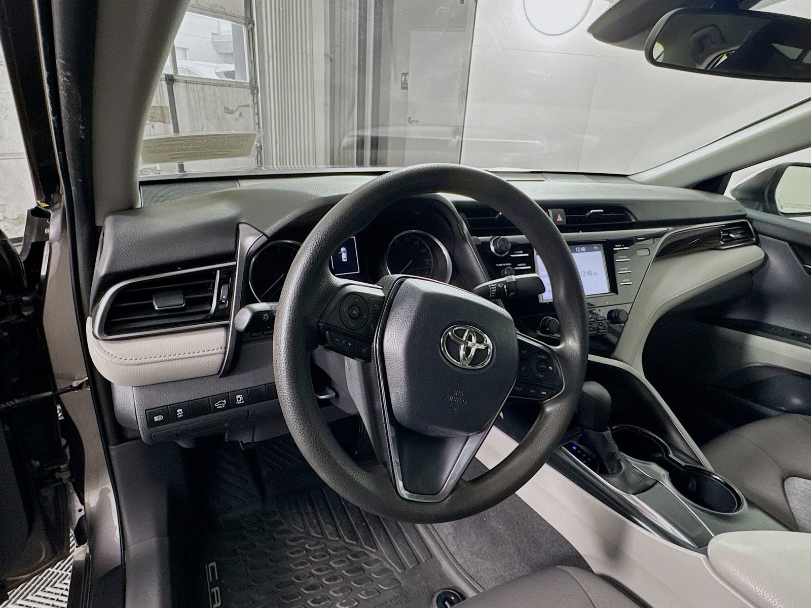 Certified 2019 Toyota Camry LE FWD image 8
