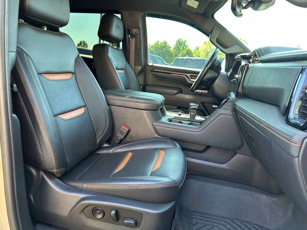 Used 2023 GMC Sierra 1500 AT4 w/ AT4 Premium Package AWD/4WD image 33