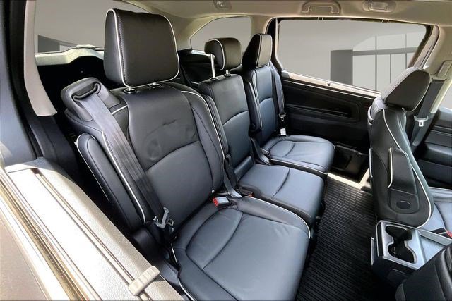 Certified 2025 Honda Odyssey Touring image 23