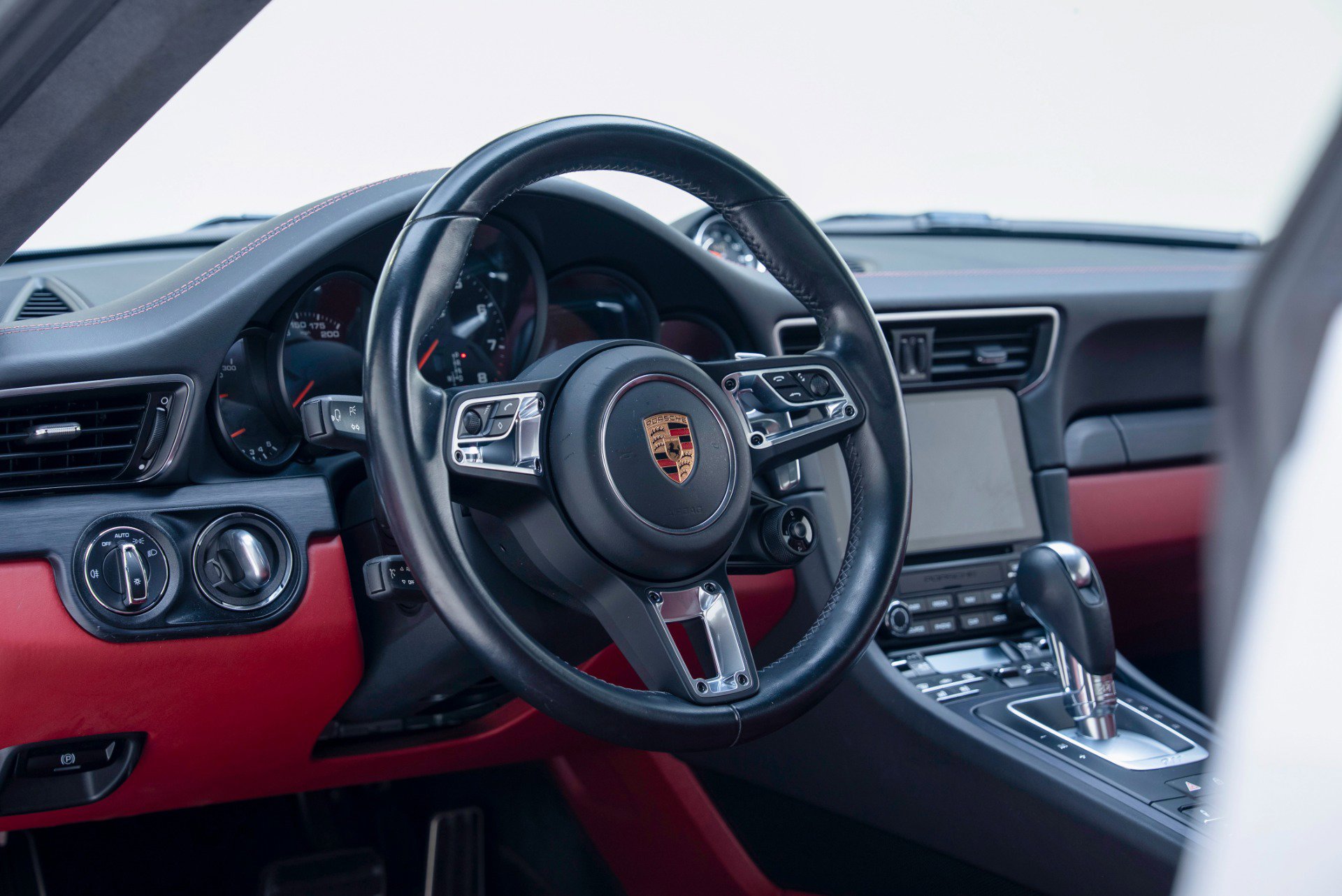 Used 2019 Porsche 911 Carrera GTS RWD image 49