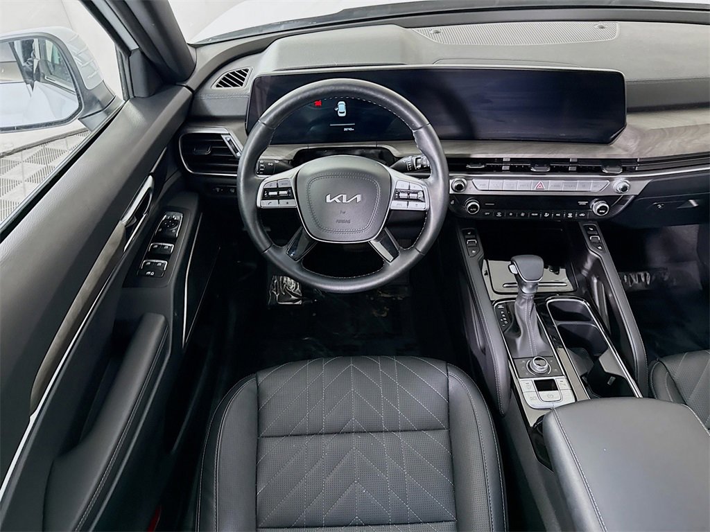 Used 2025 Kia Telluride EX X-Line image 4
