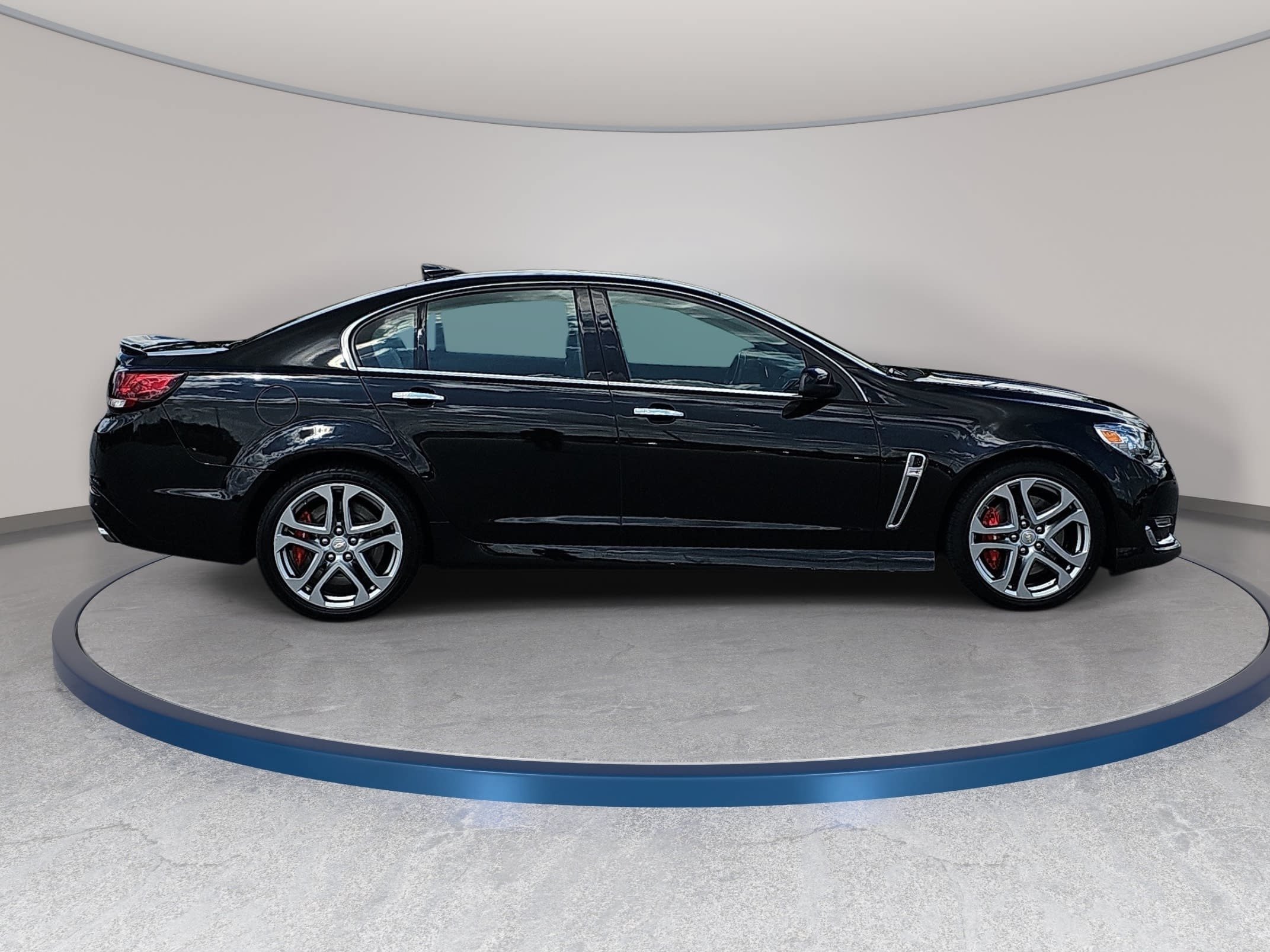 Used 2016 Chevrolet SS RWD image 4