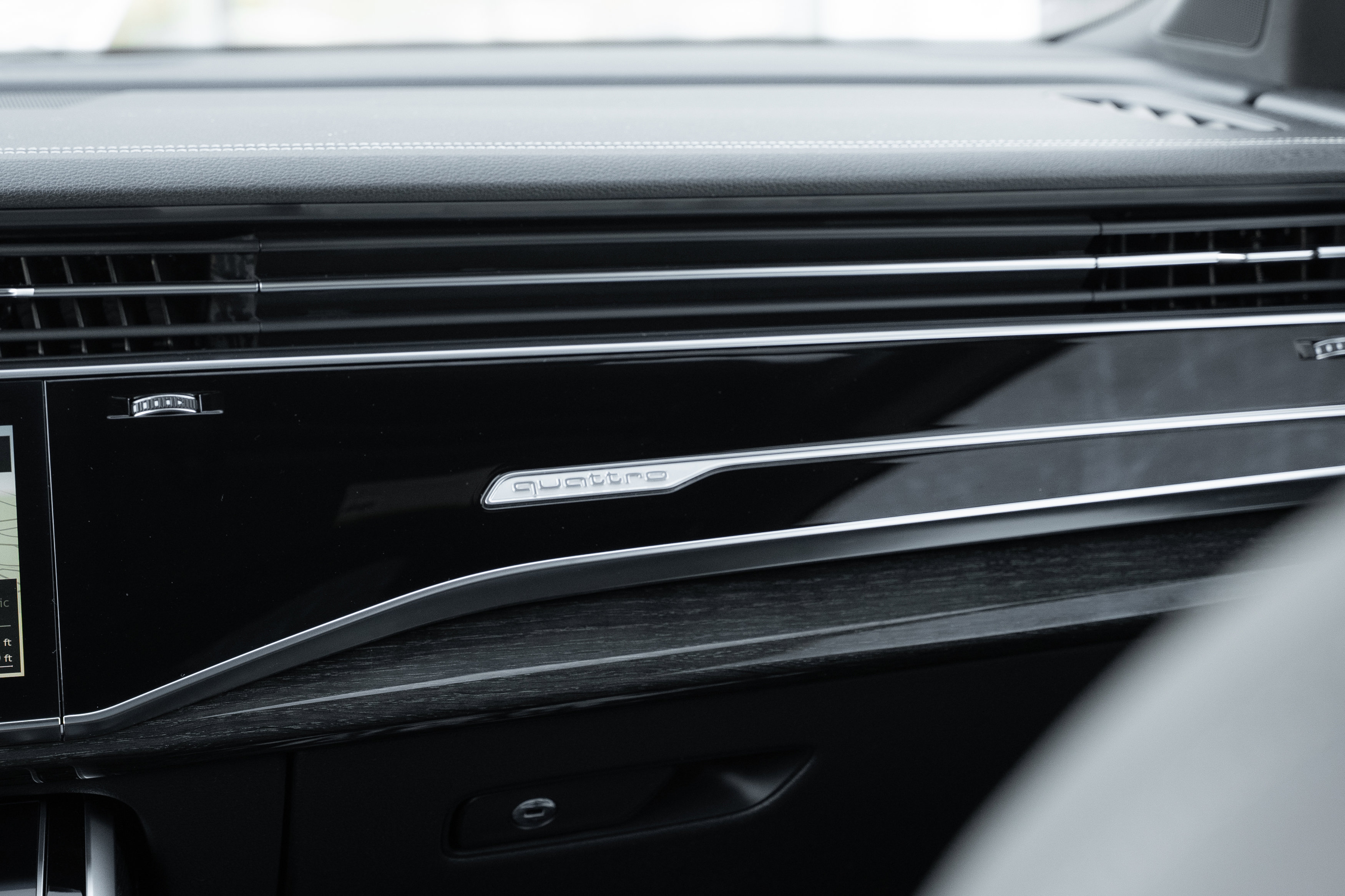 Certified 2025 Audi Q7 Premium Plus w/ Premium Plus Package image 15