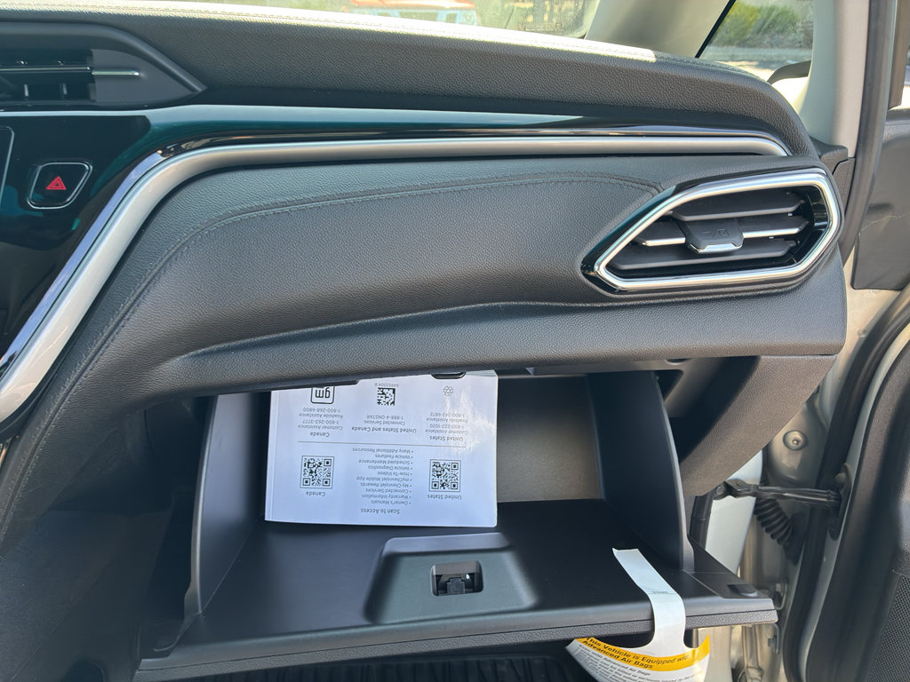 Used 2023 Chevrolet Bolt LT FWD image 52