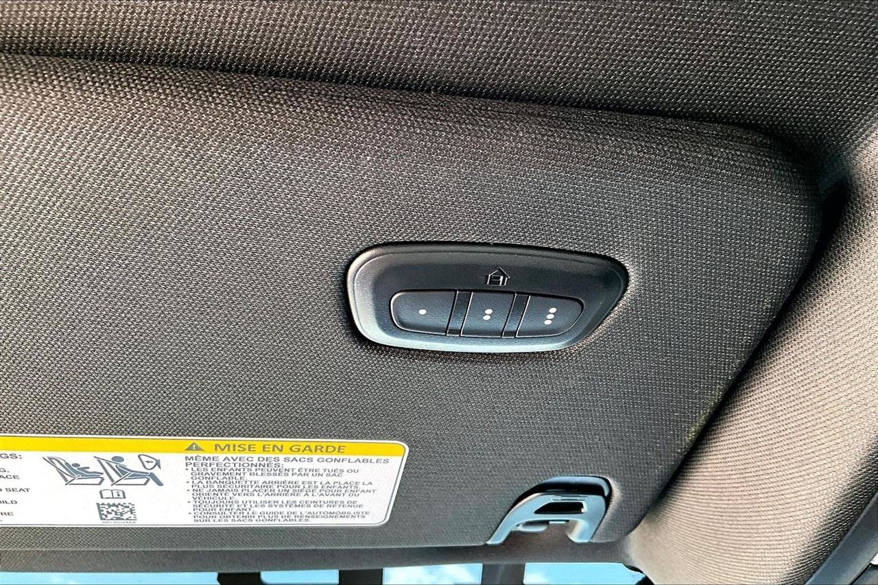 Used 2024 RAM 1500 Laramie AWD/4WD image 37