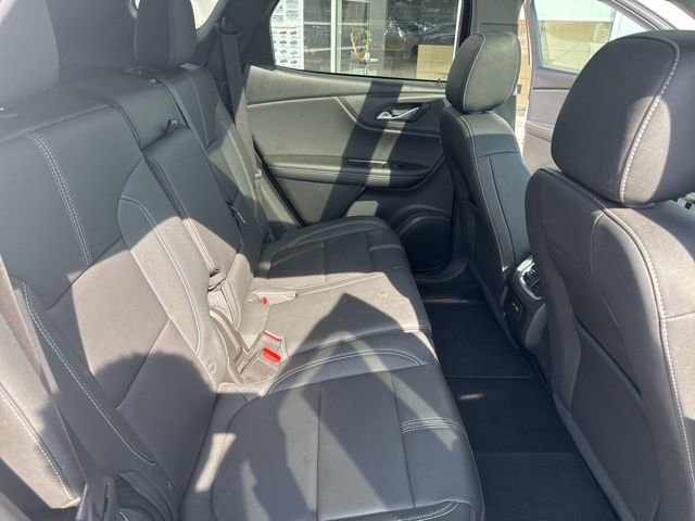 Used 2023 Chevrolet Blazer LT image 29