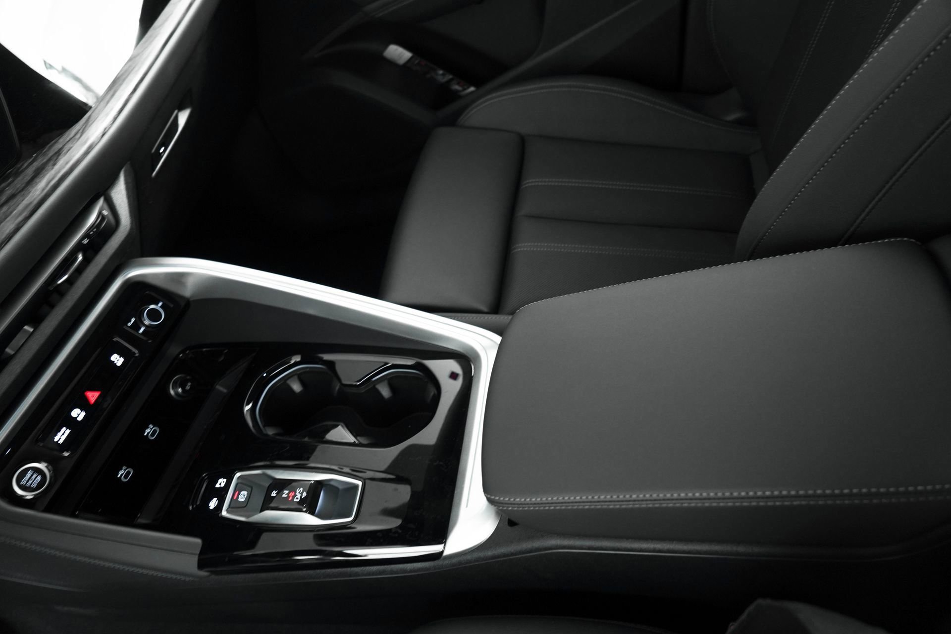 New 2025 Audi Q5 Premium Plus image 13