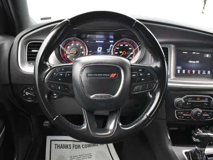 Used 2022 Dodge Charger SXT RWD image 19