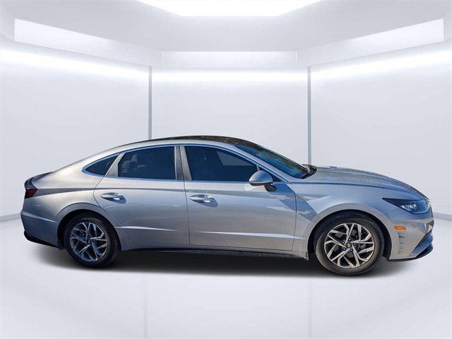Used 2023 Hyundai Sonata SEL w/ Convenience Package image 2