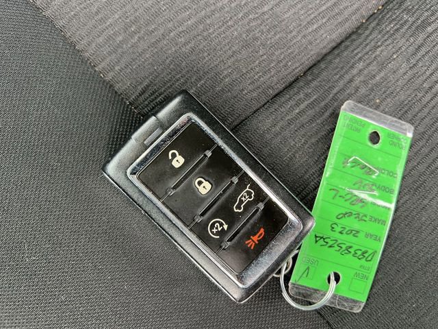 Used 2023 Jeep Grand Cherokee L Laredo w/ Luxury Tech Group I image 25