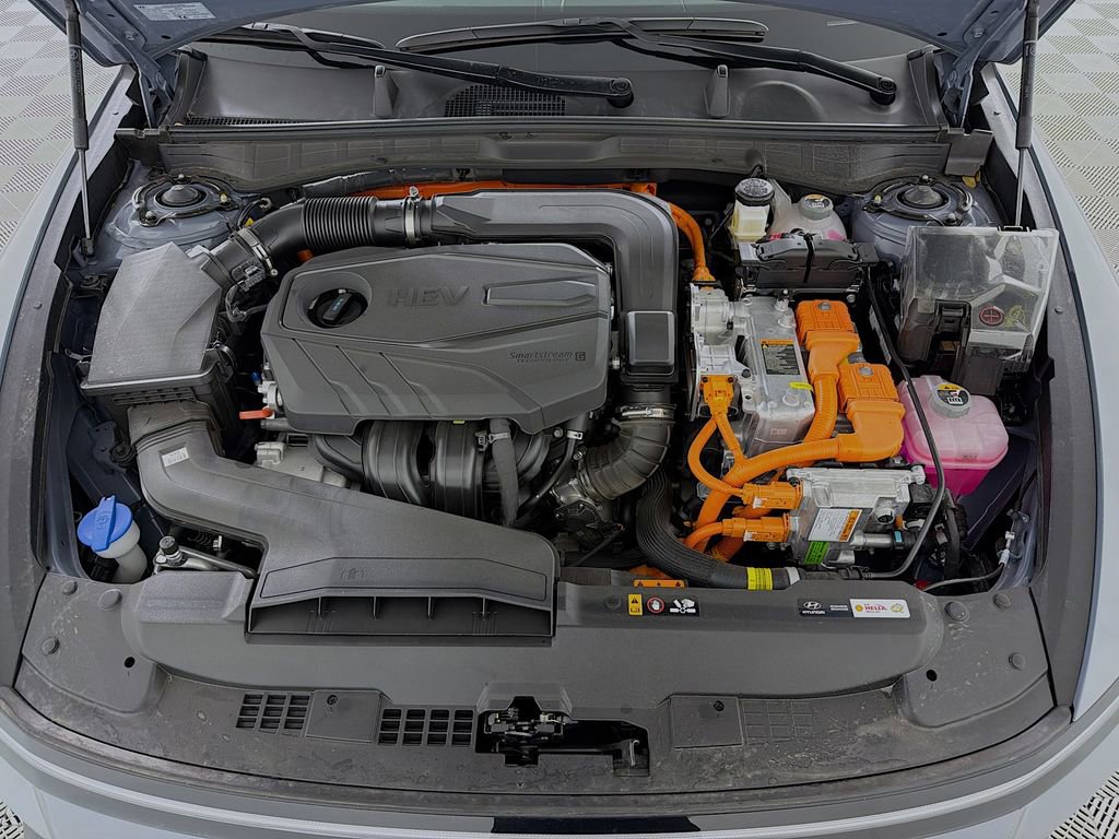 Used 2025 Hyundai Sonata SEL FWD image 31