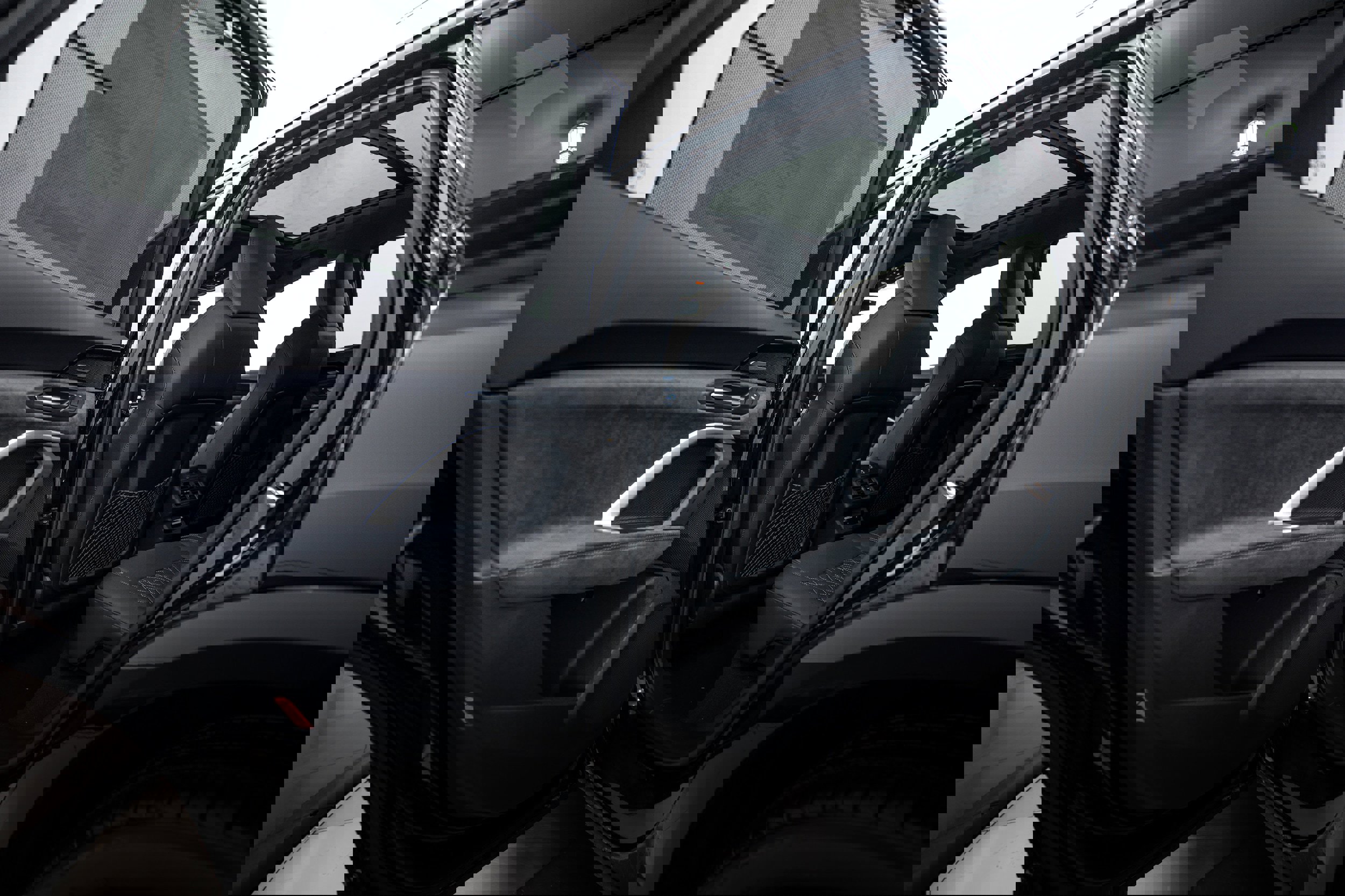 New 2025 Audi SQ5 Premium Plus image 16