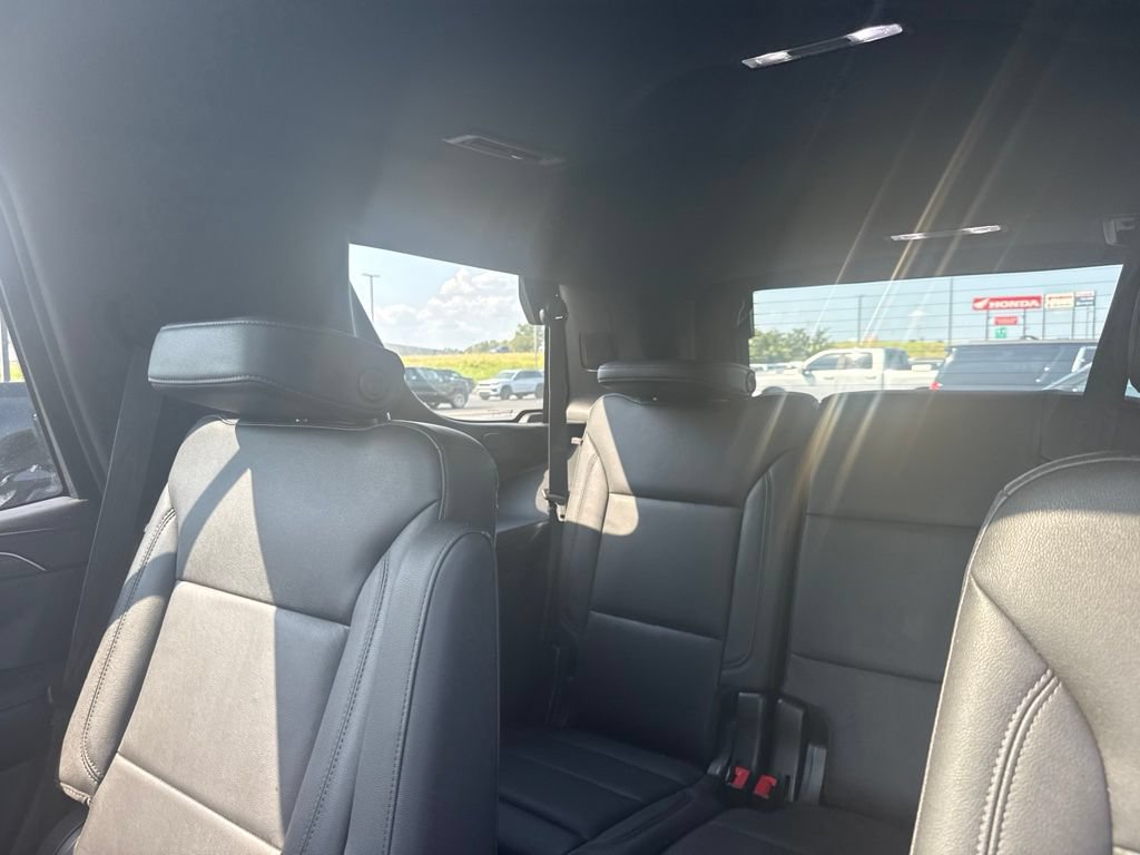 Used 2021 Chevrolet Tahoe LT w/ LT Signature Package AWD/4WD image 10