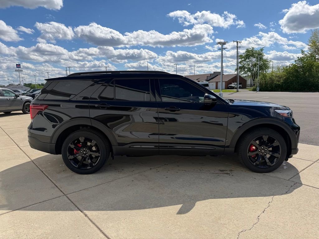 Used 2024 Ford Explorer ST w/ Equipment Group 401A AWD/4WD image 4