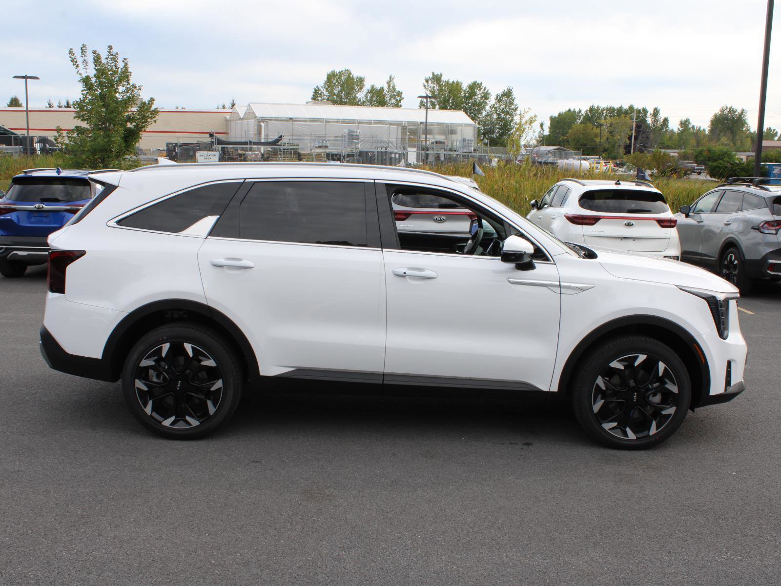 New 2026 Kia Sorento EX image 4
