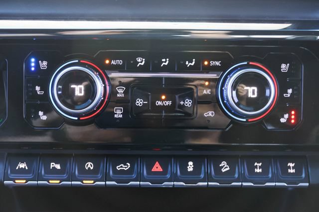 Used 2023 GMC Sierra 1500 AT4X AWD/4WD image 12