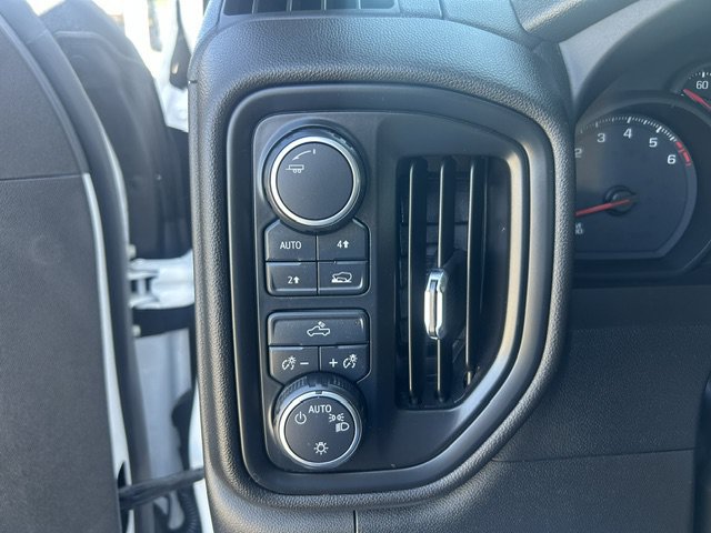 Used 2023 Chevrolet Silverado 1500 Custom AWD/4WD image 21