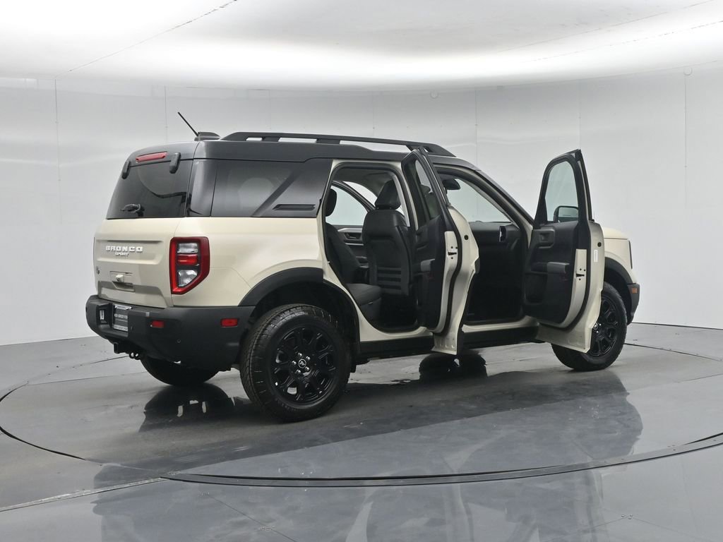 Certified 2025 Ford Bronco Sport Badlands image 6