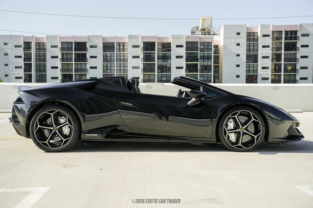 Used 2020 Lamborghini Huracan EVO AWD/4WD image 9