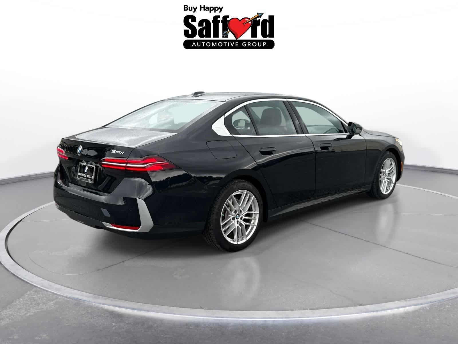 Used 2024 BMW 530i xDrive w/ Premium Package AWD/4WD image 17