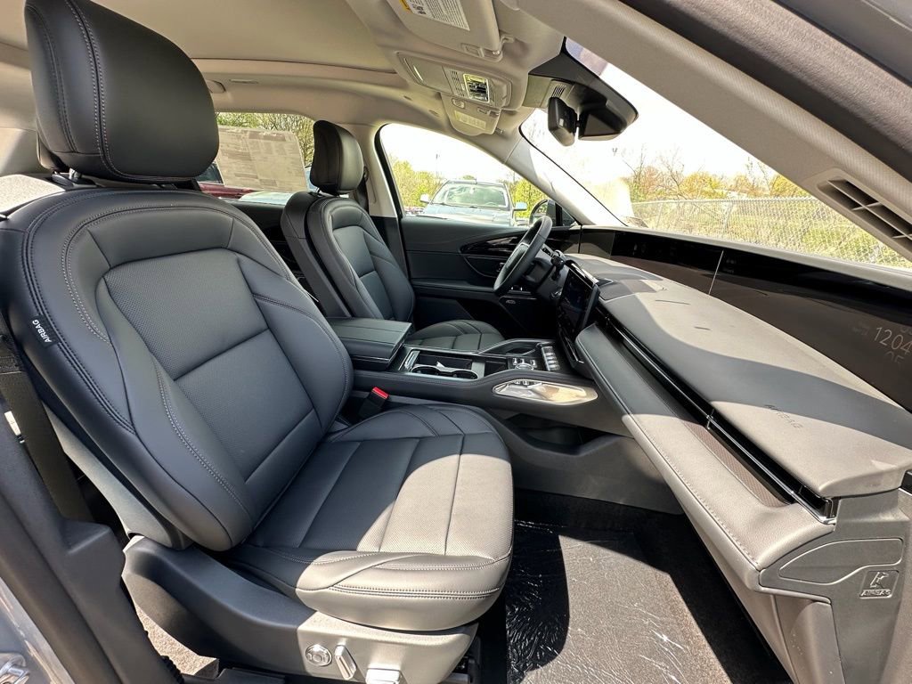 New 2026 Lincoln Nautilus Premier w/ Equipment Group 102A AWD/4WD image 23