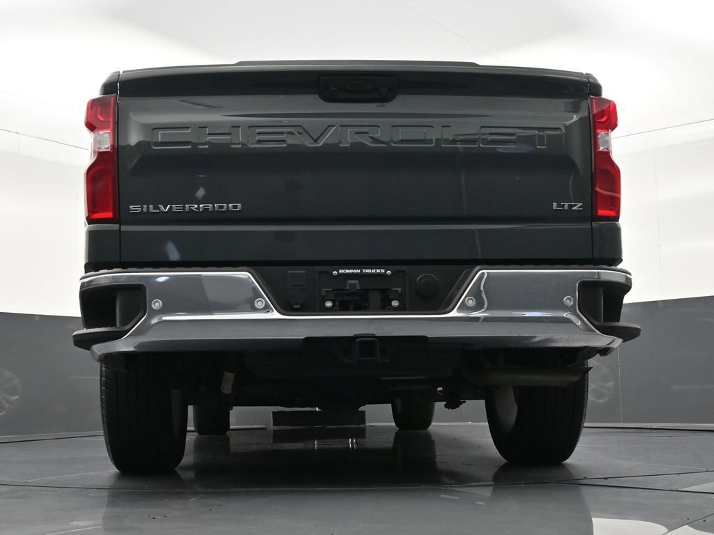 Used 2025 Chevrolet Silverado 1500 LTZ image 26