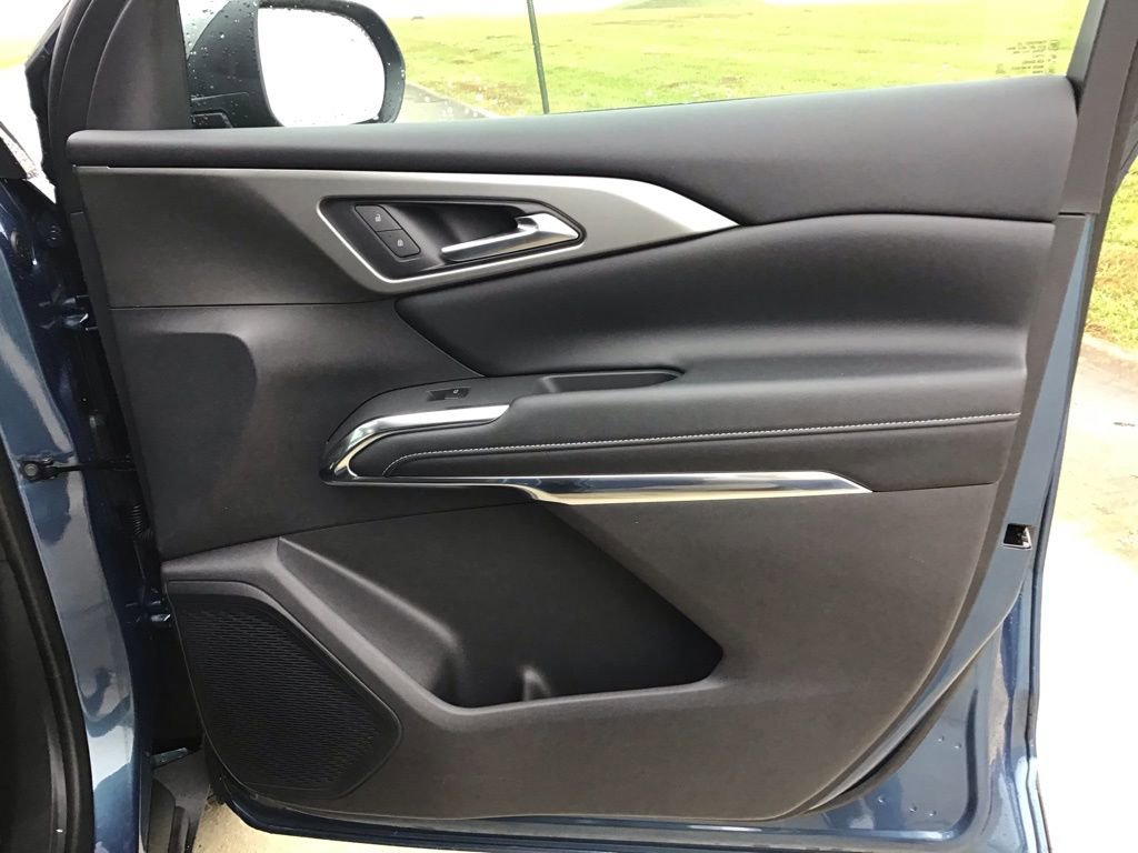 New 2026 Chevrolet Traverse LT image 25