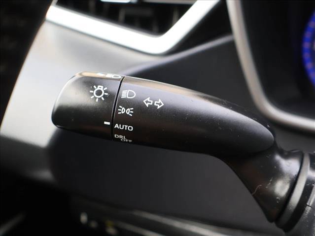 Used 2022 Toyota Corolla LE w/ Premium Interior Package FWD image 15