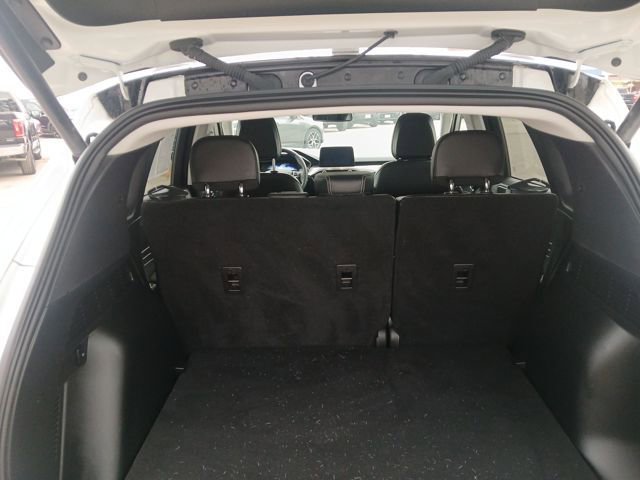 Certified 2022 Ford Escape Titanium w/ Class II Trailer Tow Package image 50