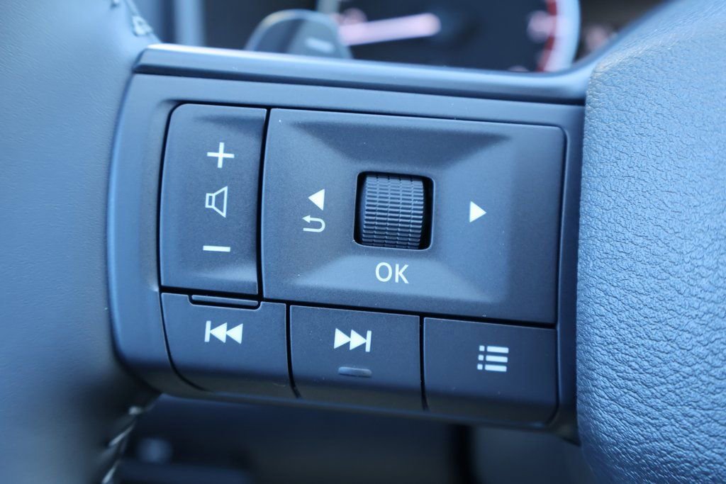 New 2026 Nissan Rogue SV image 10